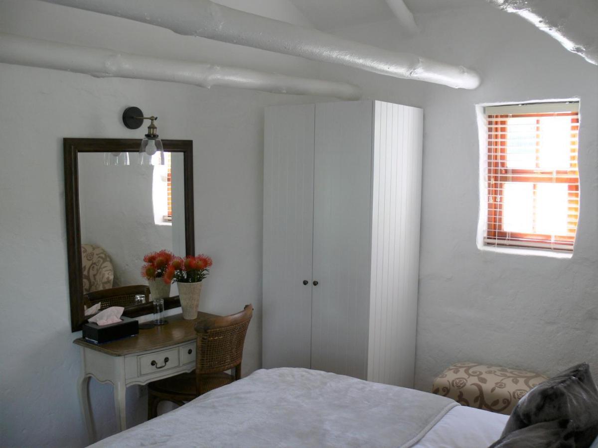 Raithby Winelands Historical Cottage Bagian luar foto