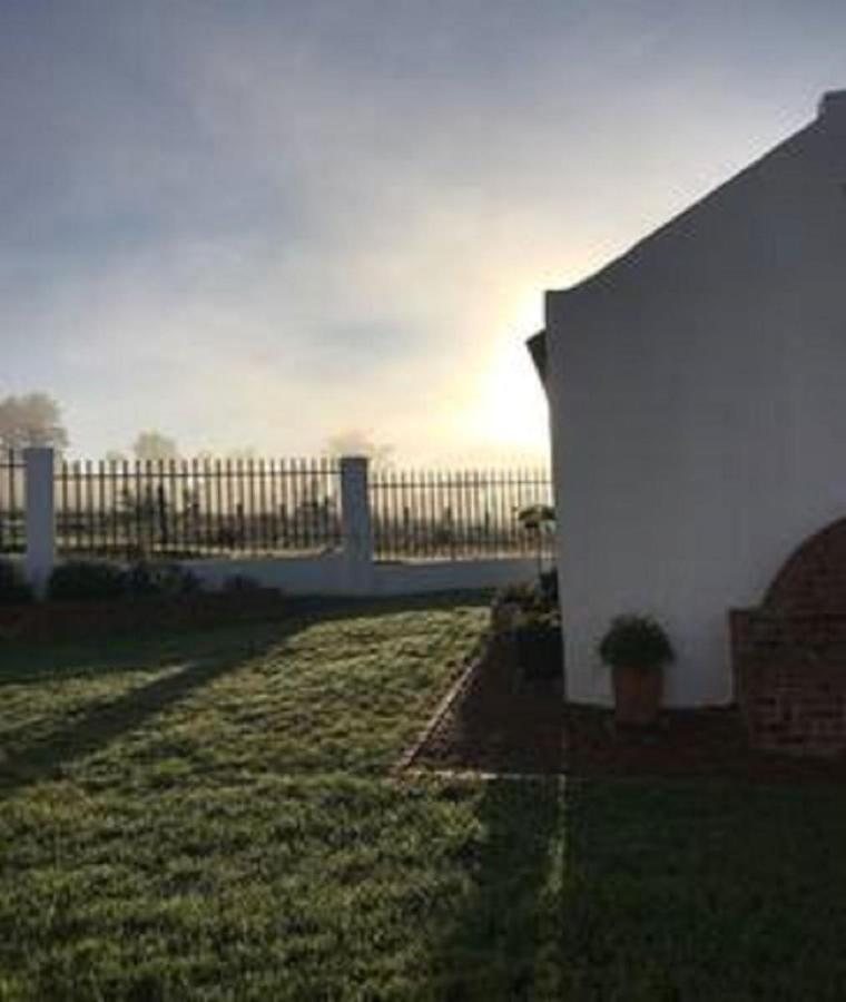 Raithby Winelands Historical Cottage Bagian luar foto